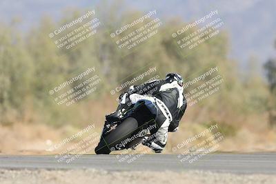 media/Oct-04-2025-CVMA (Sat) [[408bcdd6e4]]/Race 13-Amateur Supersport Open/